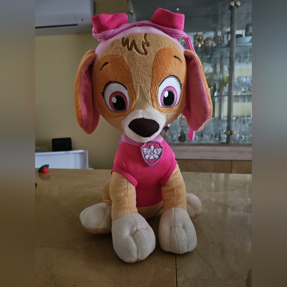 Nickelodeon Paw Patrol Skye Sitting Plush Girl Puppy Dog Pink 16"‎ Spin Master